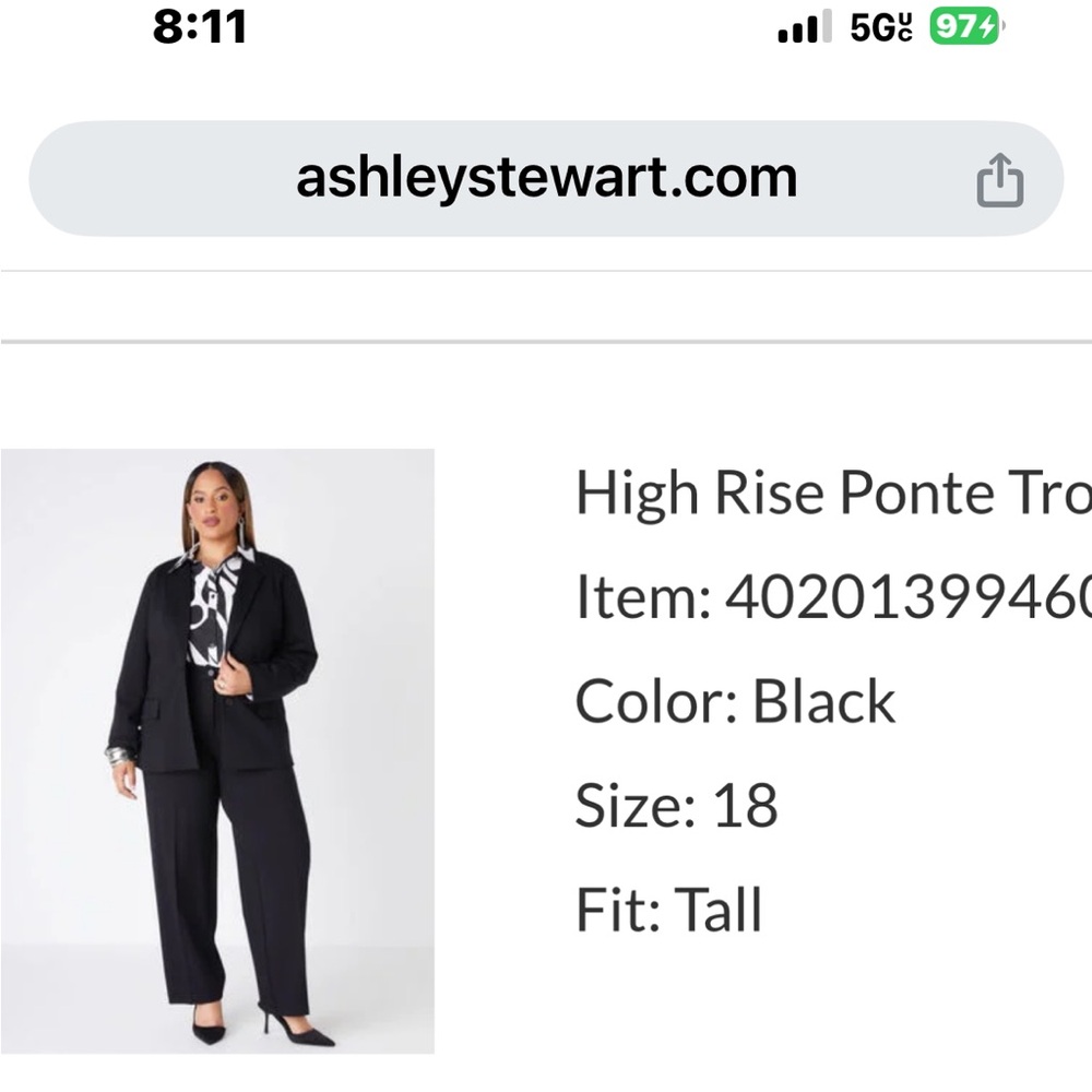 High rise straight leg @ zipper & pockets